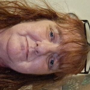 Meet your Posher, Buffy-marie